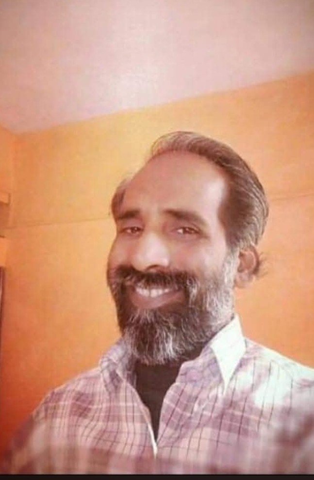 बरेली कॉलेज को केंद्रीय विश्वविद्यालय का दर्जा दिलाने की मांग, कर्मचारी कल्याण सेवा समिति ने सांसद से लगाई गुहार बरेली। श्री छत्रपाल सिंह गंगवार जी, माननीय सांसद, लोकसभा क्षेत्र बरेली के माध्यम से माननीय जिलाधिकारी बरेली को दिए गए पत्र में कर्मचारी कल्याण सेवा समिति, बरेली कॉलेज ने बरेली कॉलेज को के
